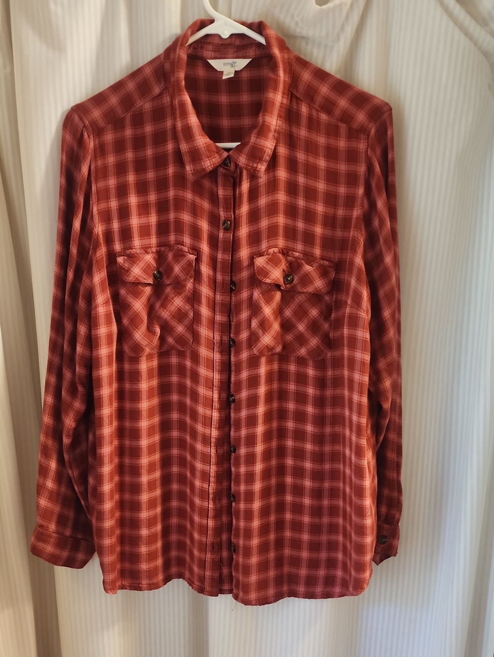 Terra & Sky Red Plaid Casual Button-Down Shirt